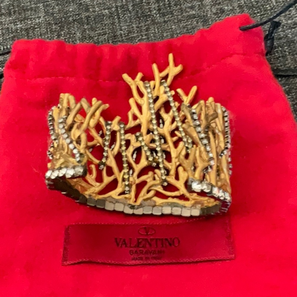 VALENTINO Garavani Coral cuff bracelet, matte gold and jewels. Rare and unique - Picture 2 of 10